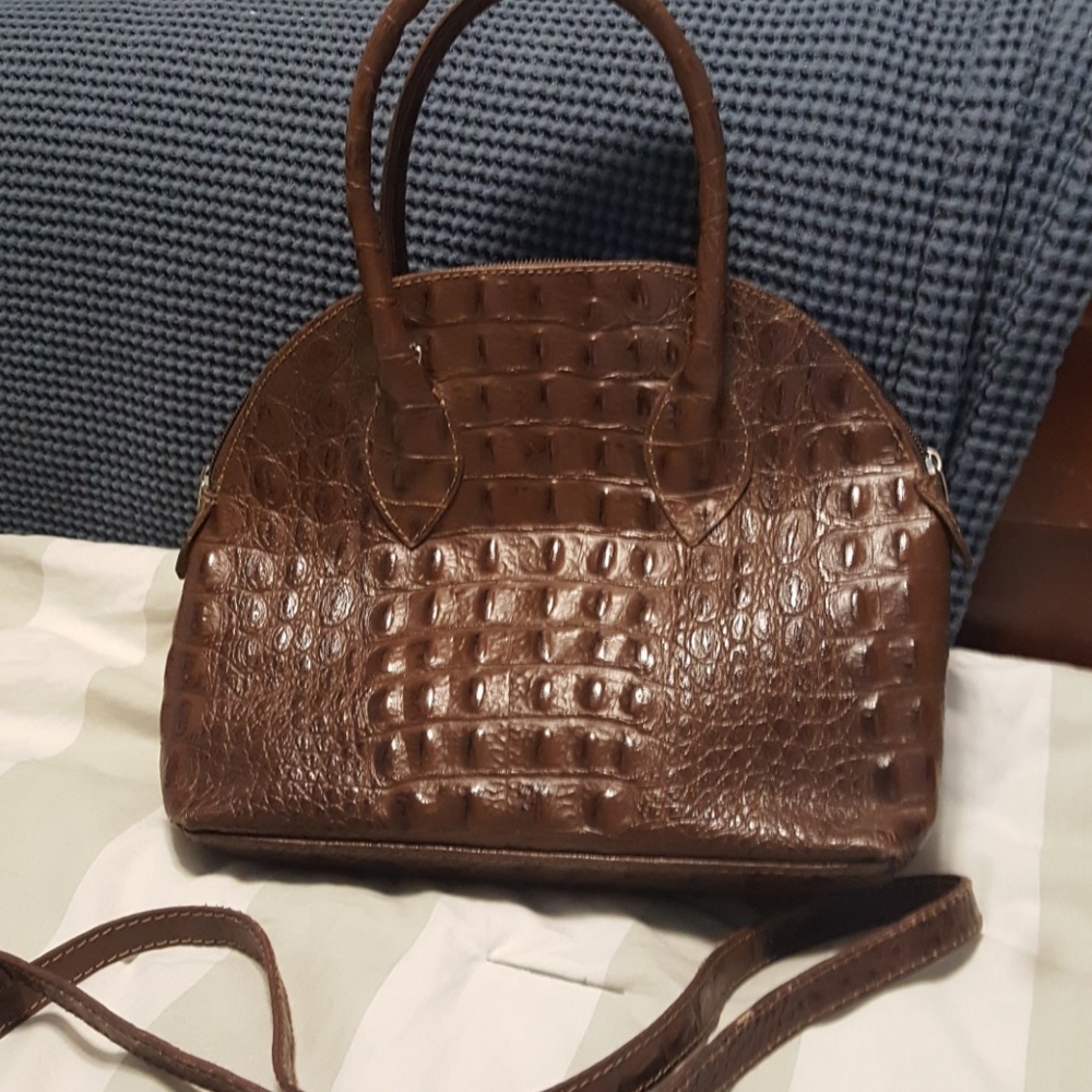 3 FOR 24$ 5 FOR 30$   VINTAGE LEATHER HANDBAG